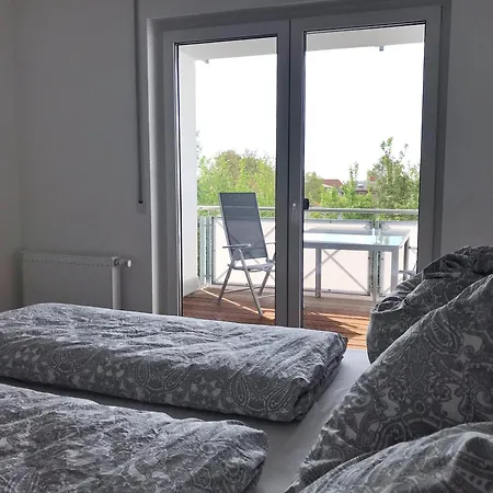 Langschlaefer * 사스니츠